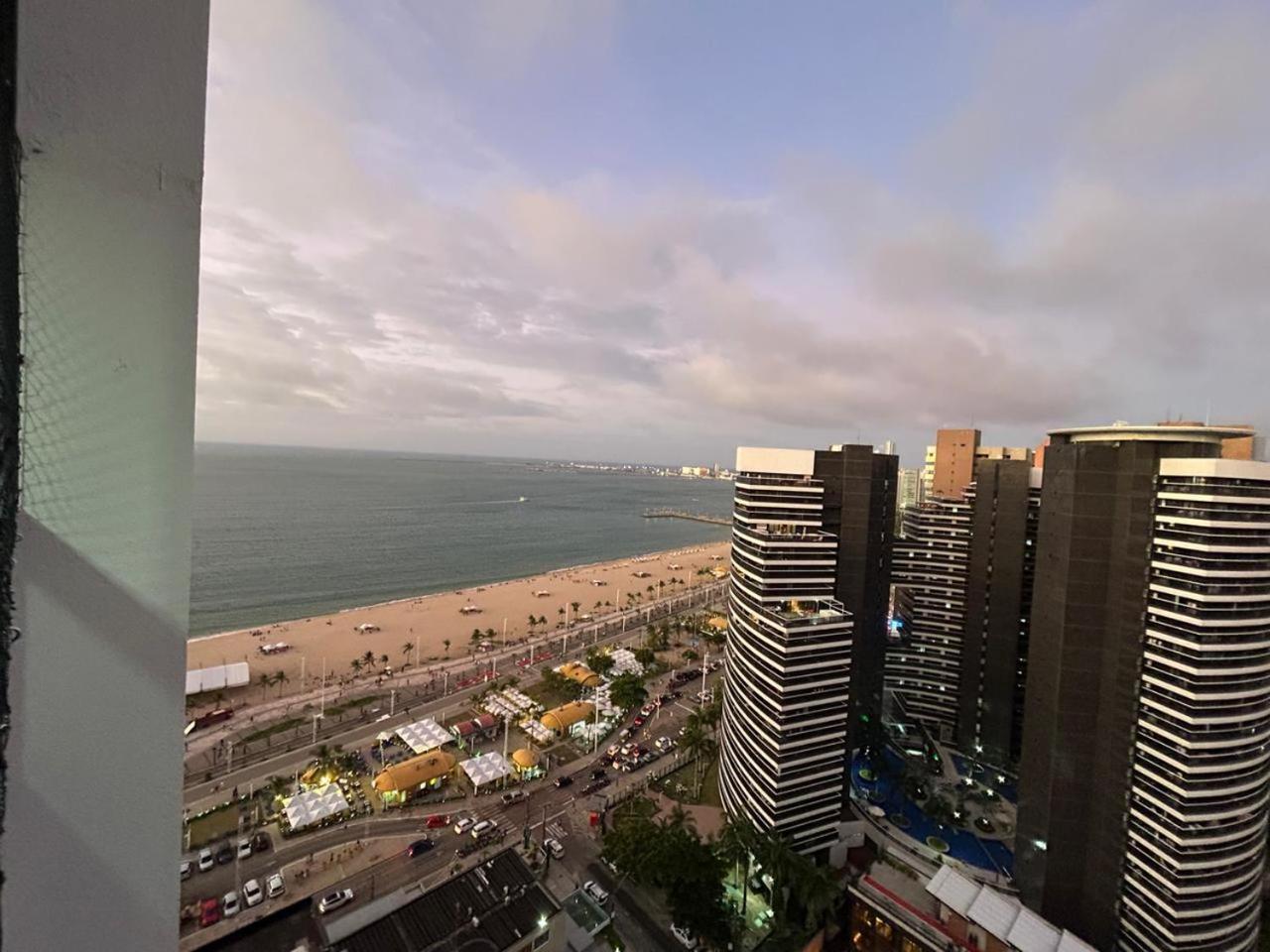 1901 - Apto Com Dois Quartos E Vista Mar Fortaleza  Exterior foto